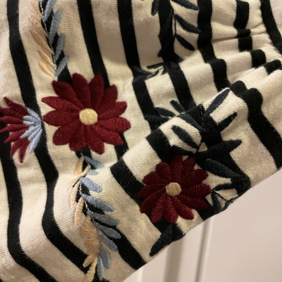 J Crew Embroidered Top - Picture 4 of 4